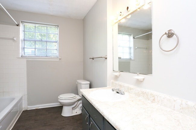 3BR, 1BA - Bathroom - Preakness Apartments