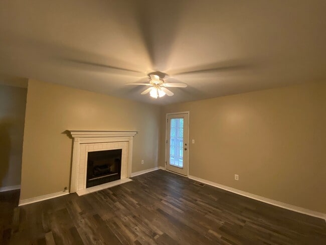 Photo - Renovated One Level 2 Bedroom / 2 Bathroom...