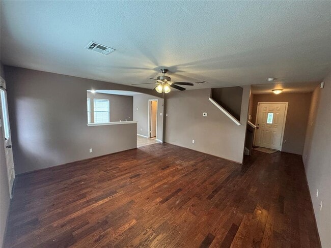Photo - 3200 Crownover St