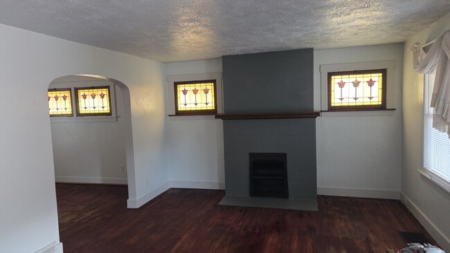 Photo - 1233 Brookline Blvd