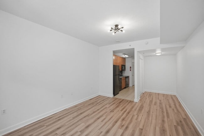Photo - Penn Quarter Condo | Studio | 1 Bath | 450 Sf Unidad 302