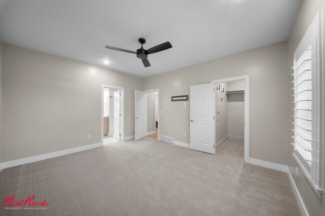 Photo - Beautiful and Modern 5 Bedroom Home in Cedar City!