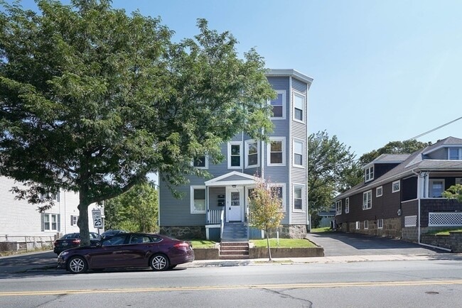 Photo - 321 Jefferson Ave Unit 2