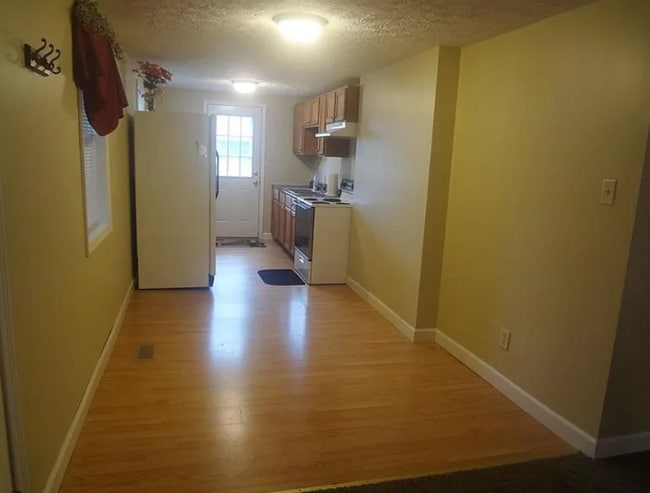 Photo - 1419 Bacon St