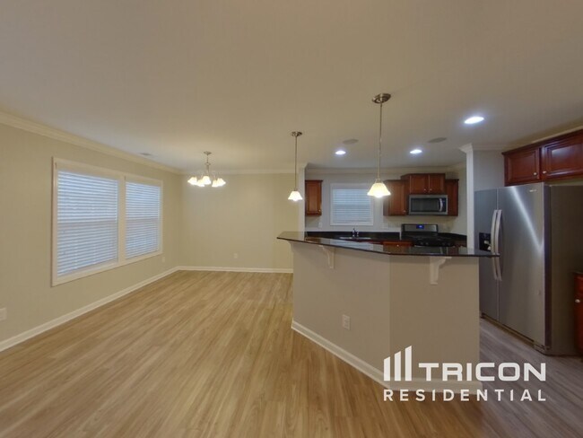 Photo - 313 Fairford Rd