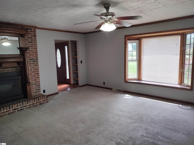 Photo - 109 Triangle Pine Rd