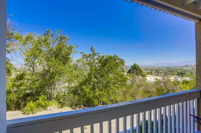 Photo - 2 Bedroom Oceanside Condo, with Private Ya...