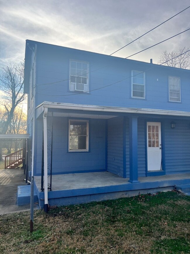 Photo - 1011 Merritt St