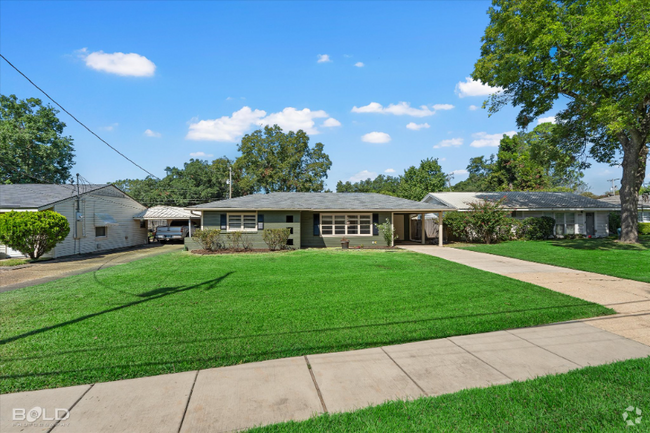 Building Photo - 4614 Akard Ave Rental