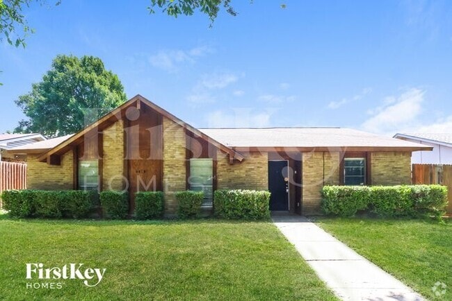 Building Photo - 6418 Briarknoll Dr Rental