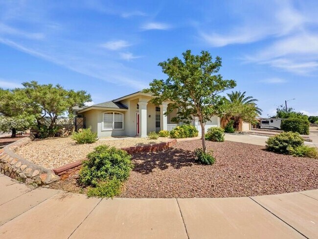 Photo - 10888 Loma Franklin Dr