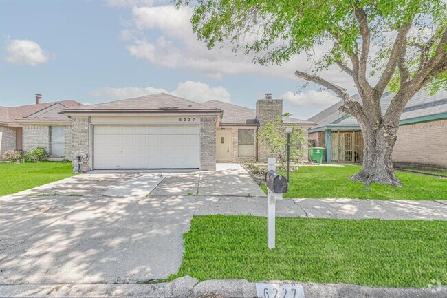 Building Photo - 6227 Grandvale Dr Rental