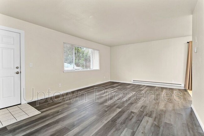 Photo - 17358 SW Merlo Rd