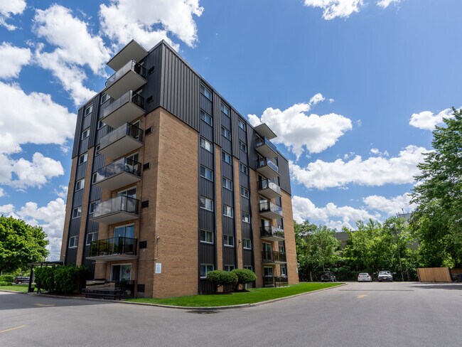 Photo - Patricia Apartments