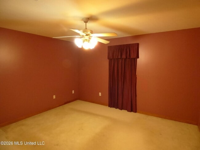 Photo - 606 Lakeview Ave