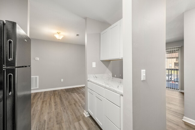 High Ridge Apartments