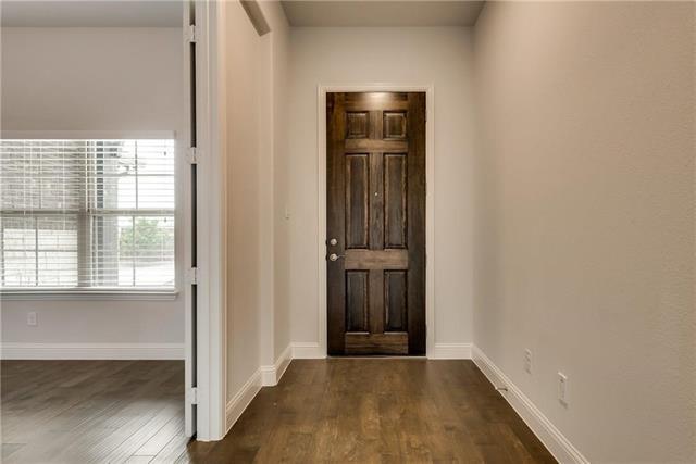 Photo - 1601 Primrose Pl