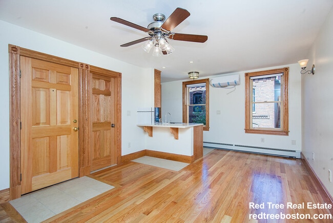 Unit 4 - 27 Phillips St