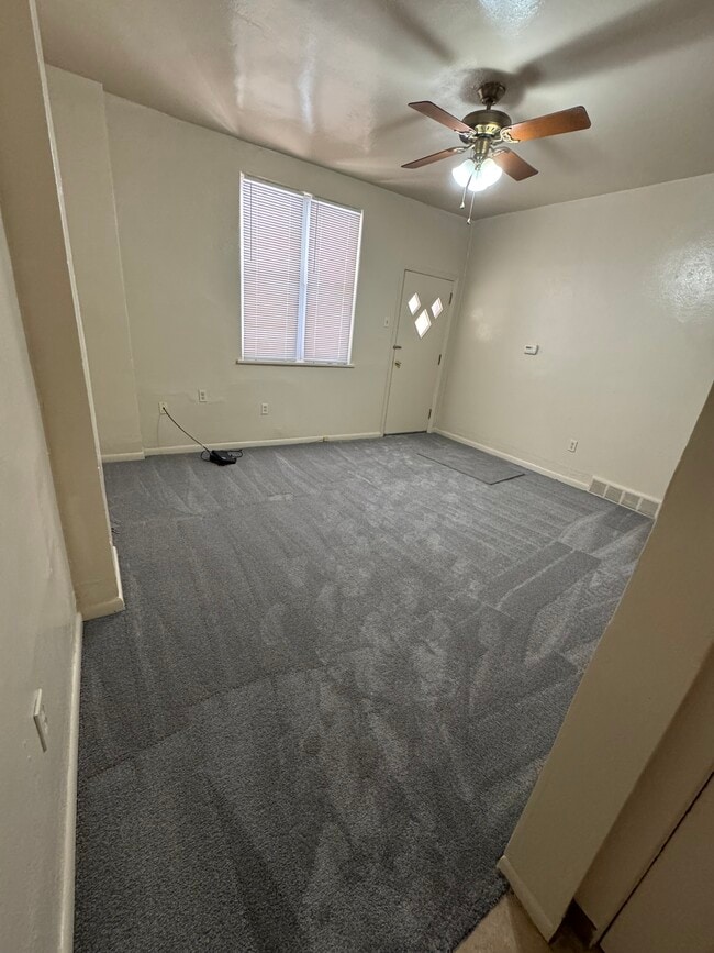Building Photo - 4313 Kish Way Unit Apartment 2