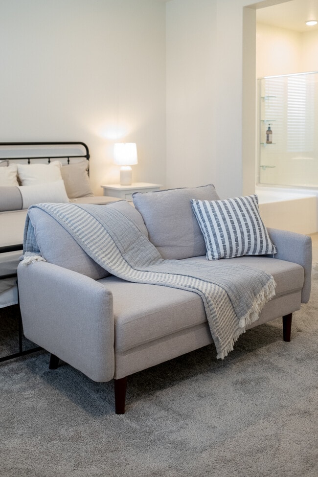 Photo - 14623 Gulfstream Ln