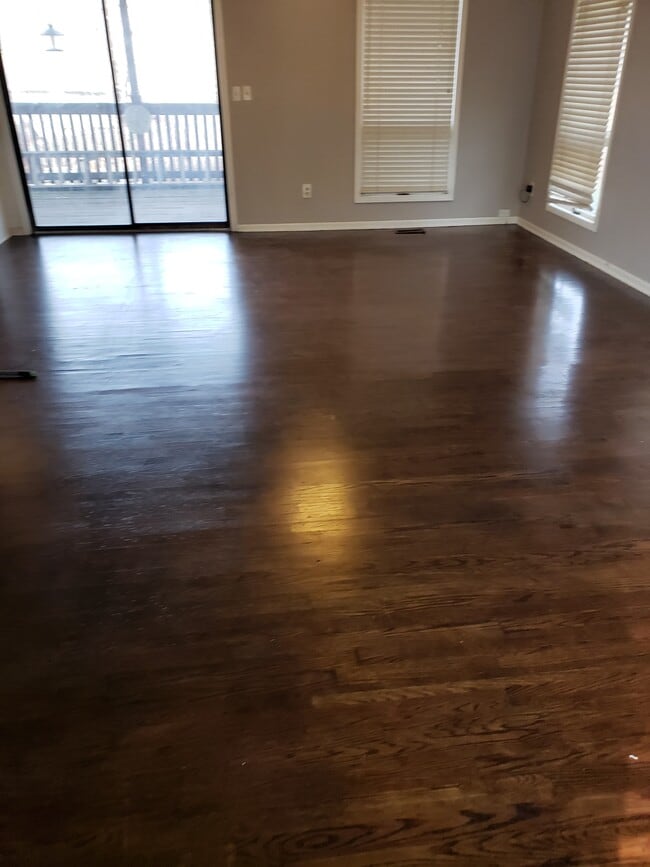 Photo - 6 NE 62nd Pl