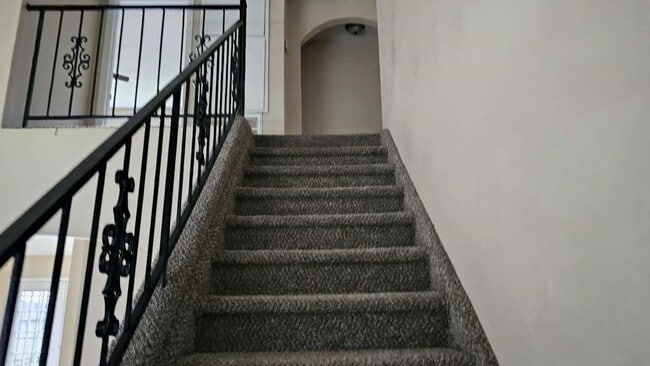 Photo - 8715 Valley Ledge Dr