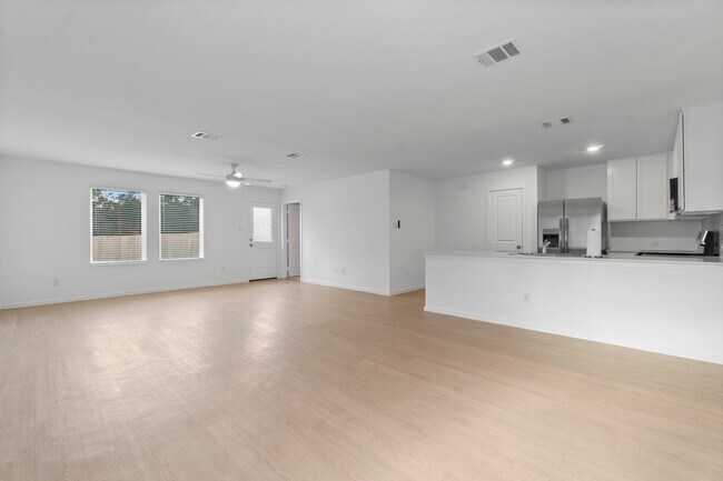 Photo - 16031 Tallis Dr