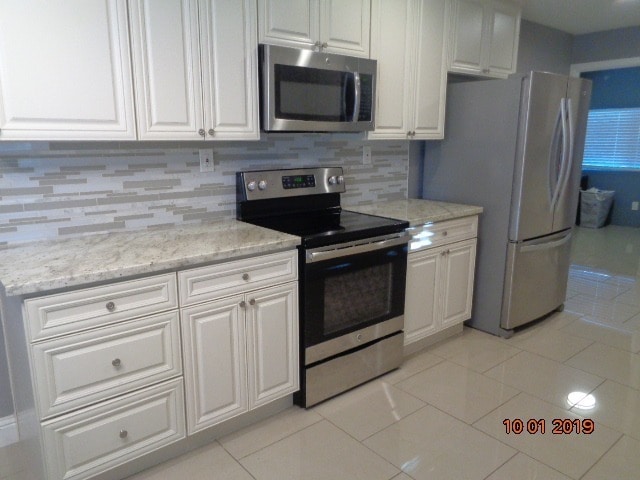 Photo - 3 N College St