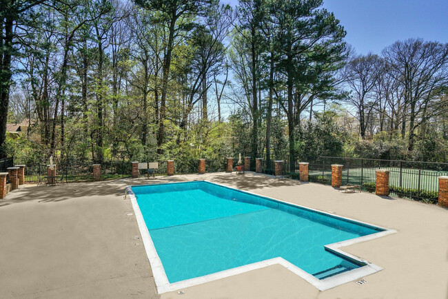 Pool - Rivers Edge Apartments
