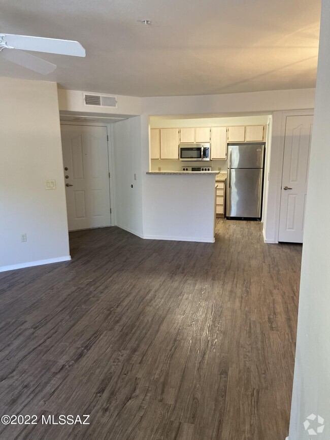 Building Photo - 5751 N Kolb Rd Unit # 10104 Rental