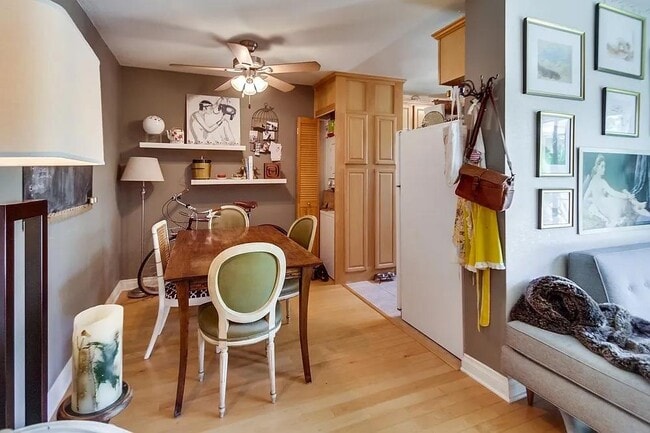 Photo - 4747 Hamilton St