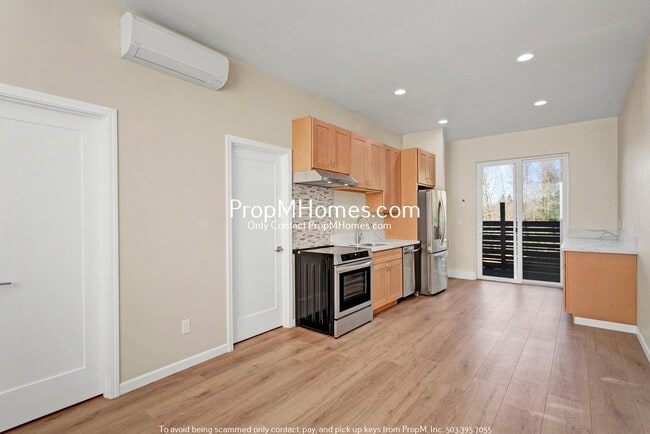 Photo - 9597 SE Crystal View Dr
