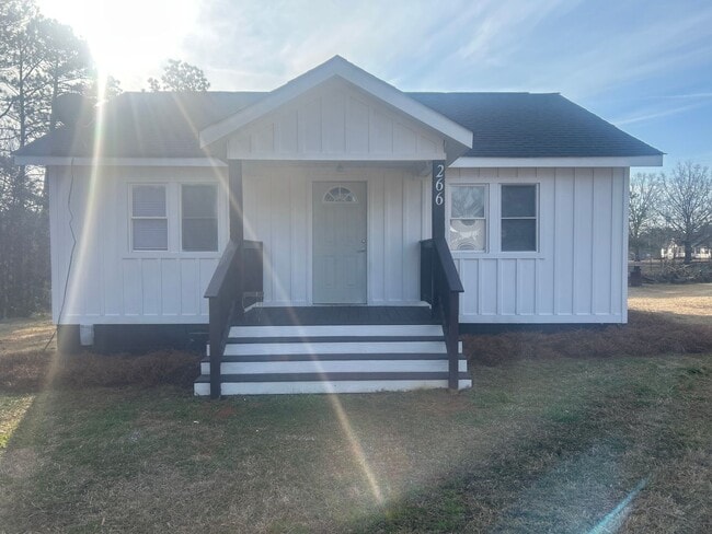 Photo - 266 Lilly Way