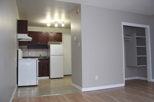 Photo - Lorraine Manor