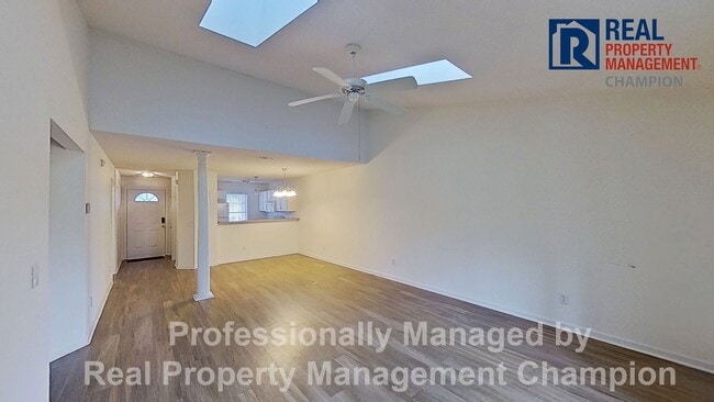 Photo - Upper Level Condo in Holton Place w/Community Pool Unit 202