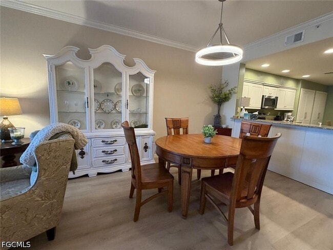 Photo - 9100 Southmont Cove Unit 206