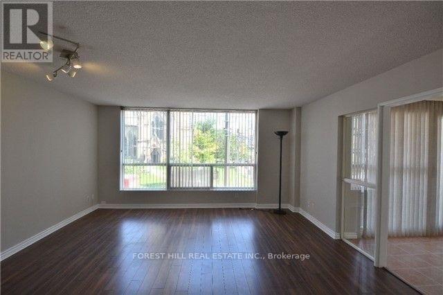 Photo - 92 King St E Unit 211