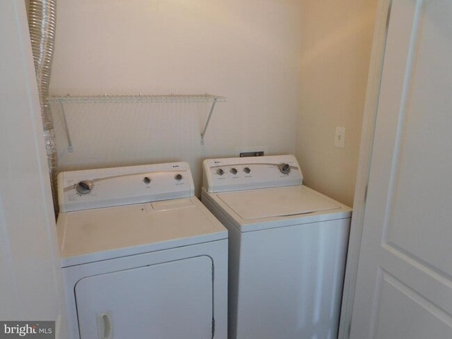 Photo - 907 Serenity Grove Terrace