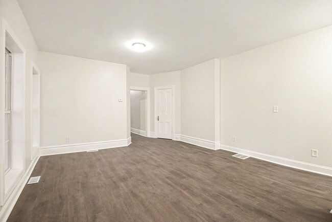 Photo - 145 S Pitt St Unit 145 S Pitt St Apt 1 Fl