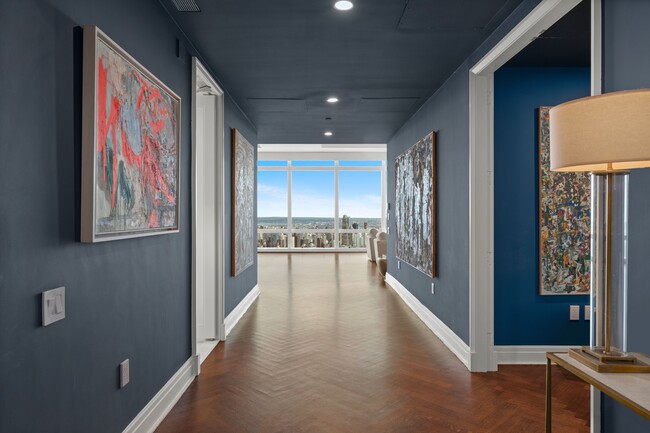 Photo - 25 Columbus Cir Condo