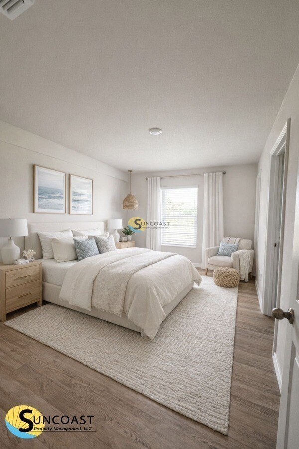 Photo - 355 Reeves St