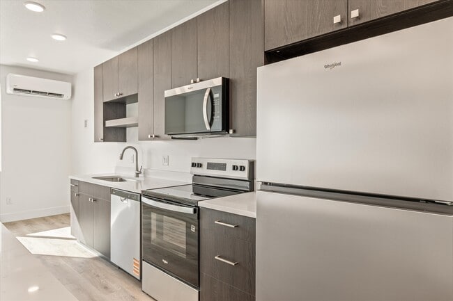 Photo - 6129 W 100 S