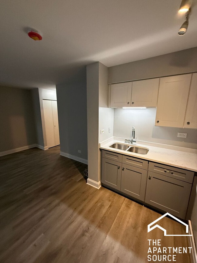 Photo - 744 W Gordon Terrace Unit 101