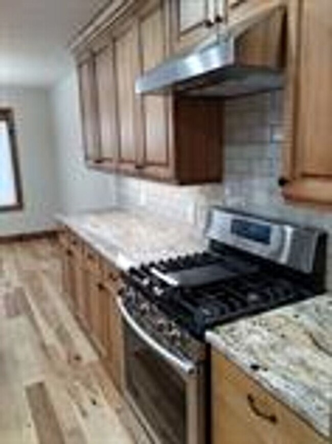 Photo - Spacious Cottonwood Heights Home with Vaulted Ceilings & Finished Basement