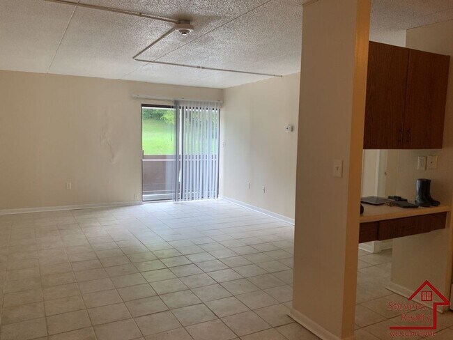 Photo - 915 S Seminole Dr