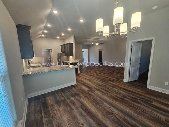 Photo - 2903 Tulip Dr