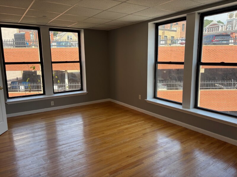 Photo - 16 Franklin St Unidad 409 B4.980