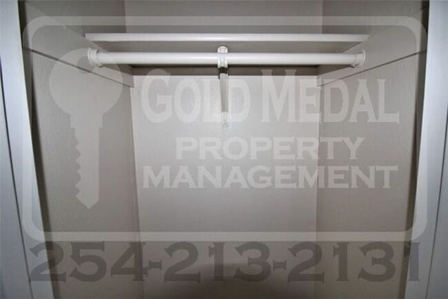 Photo - 4707 Westcliff Rd