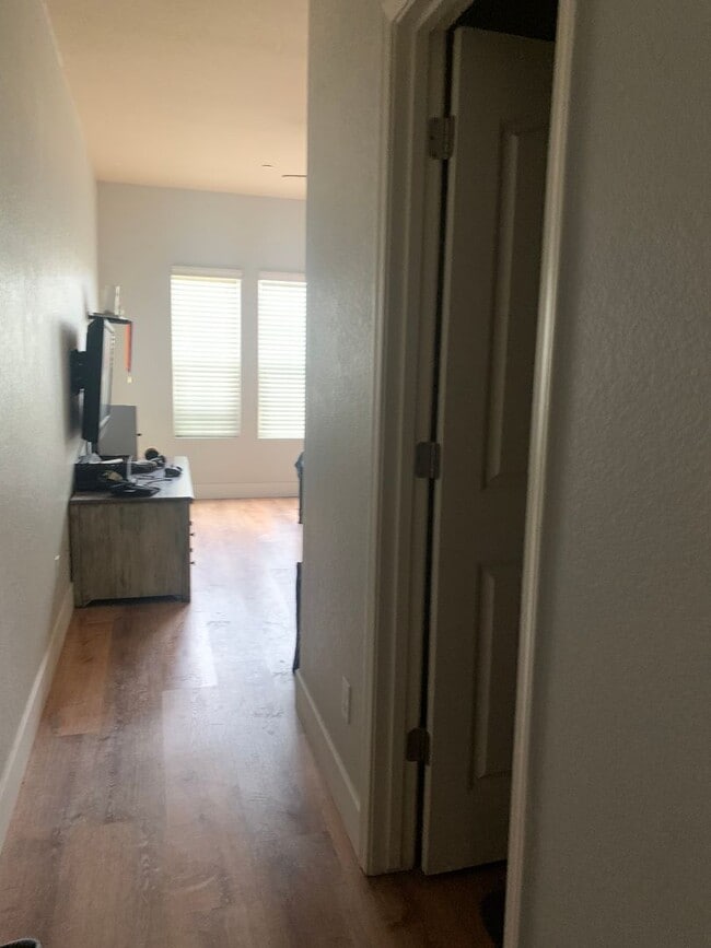 Photo - 4 Bedroom 2.5 Bath ready soon House