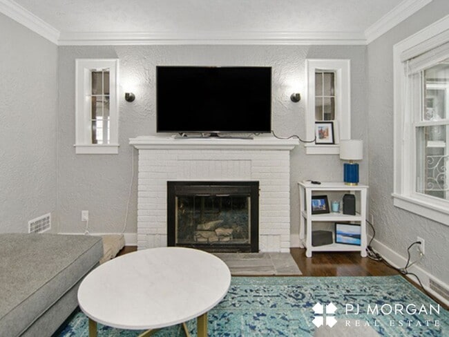 Photo - 1823 N 49th St